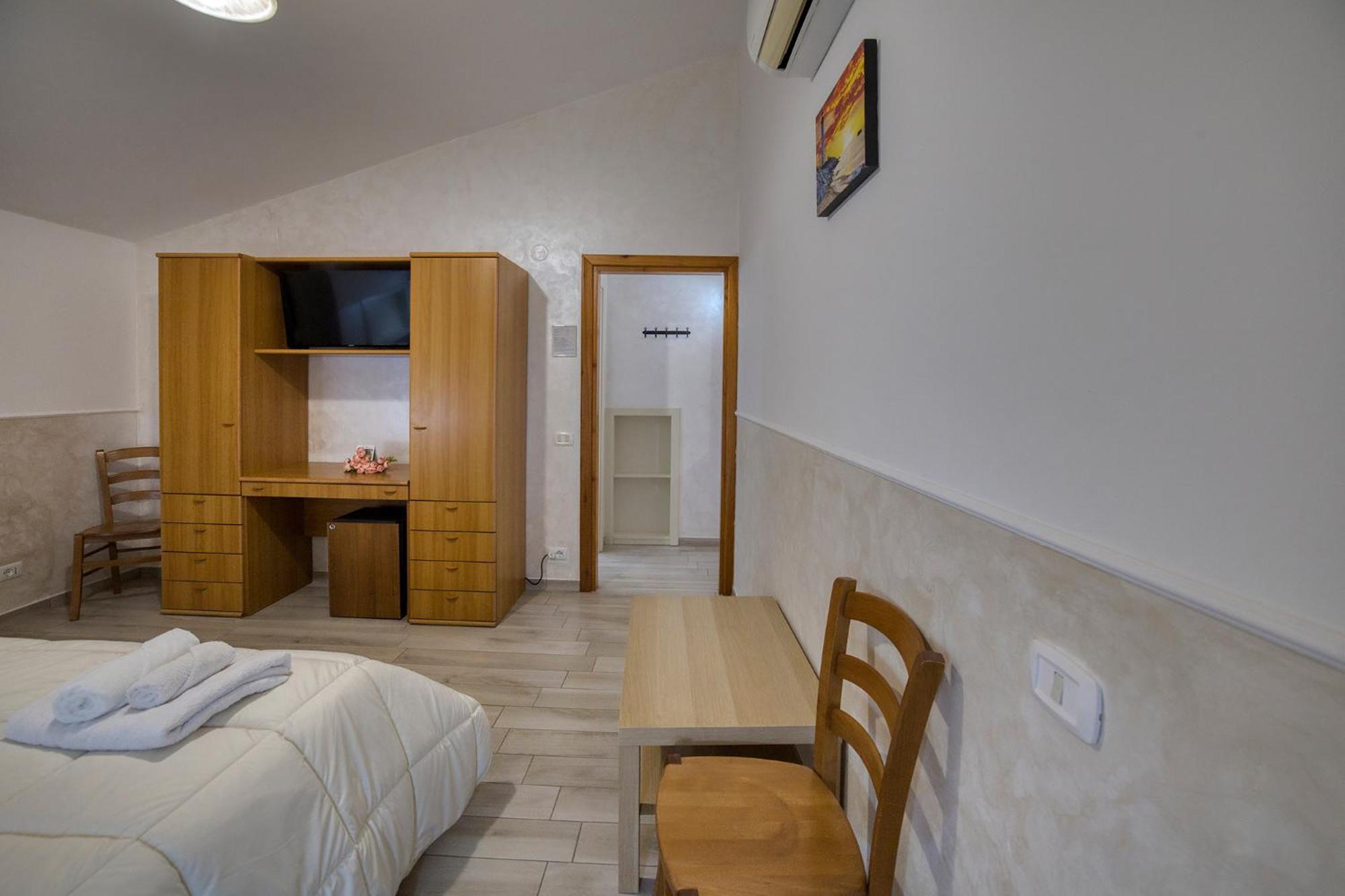 Le Marelle Hotel Furore Quarto foto