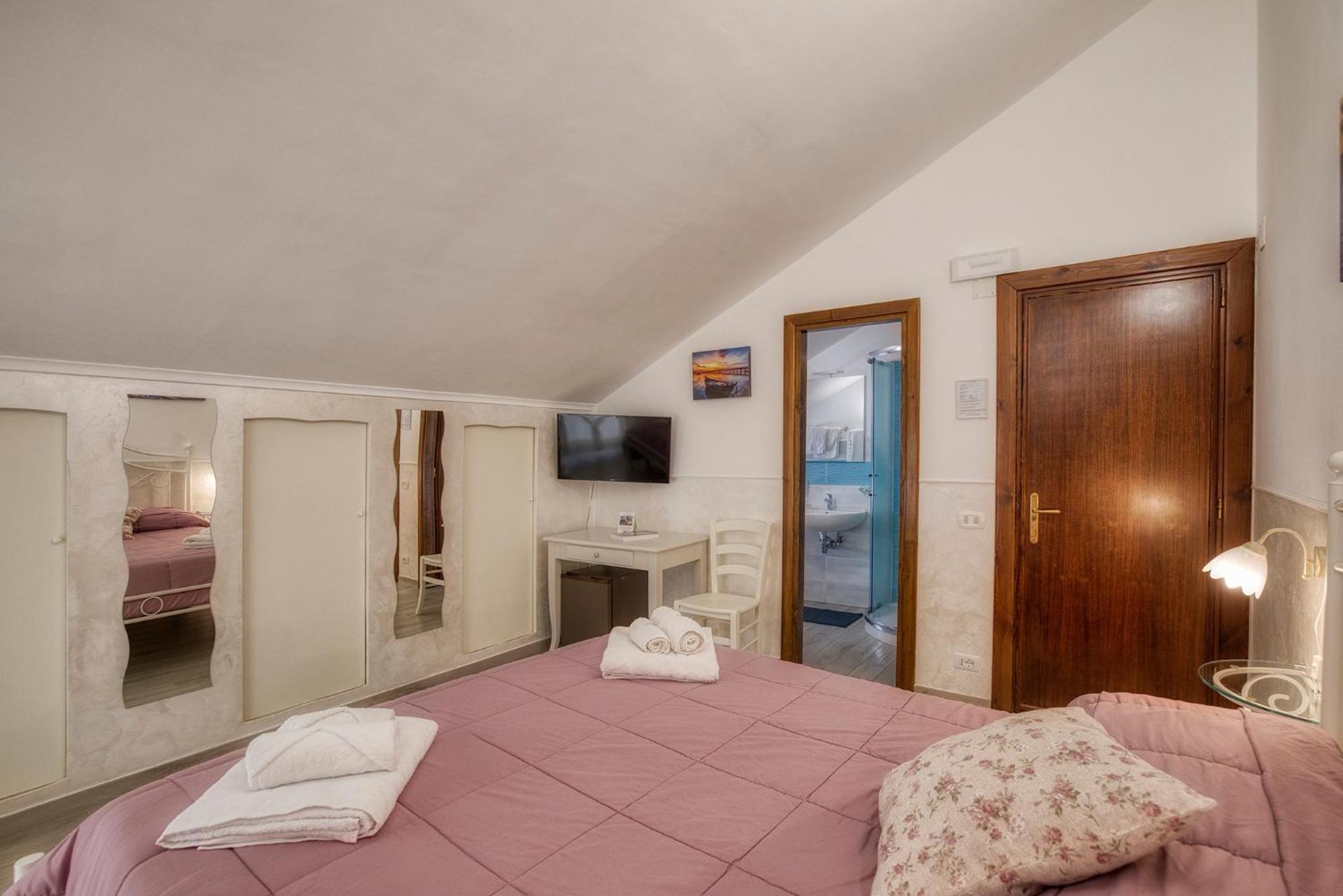 Le Marelle Hotel Furore Quarto foto