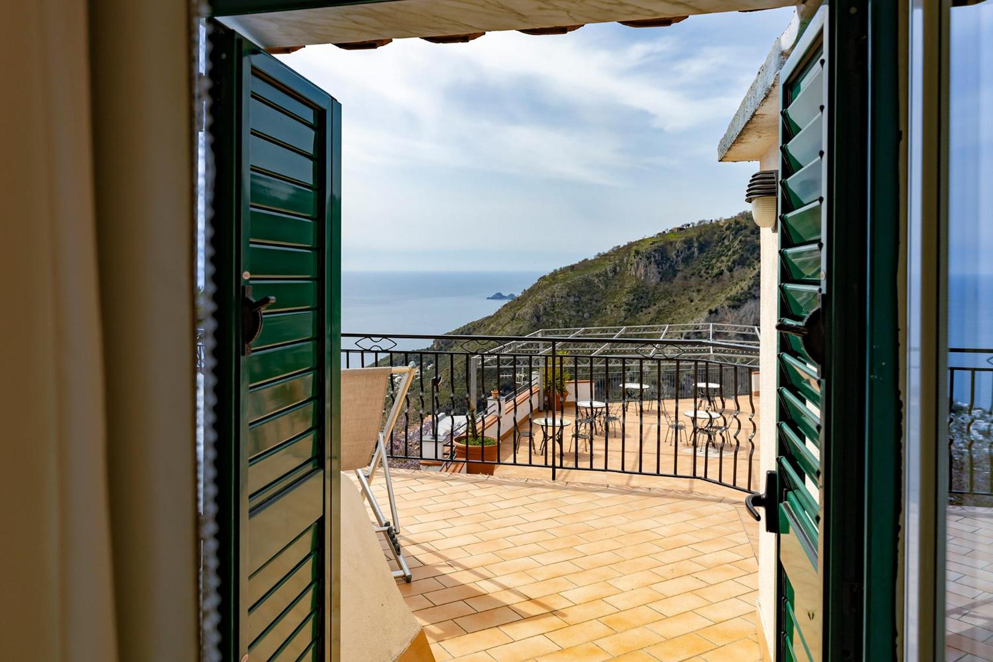 Le Marelle Hotel Furore Quarto foto